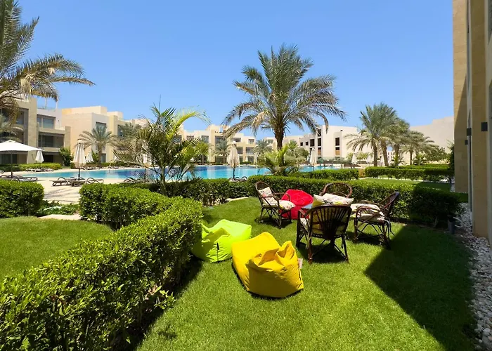 Staggering & Soothing 2 Bdr W Pool View Free Pool & Access Hurghada